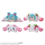 初音ミク×シナモロール 寝そべり ぬいぐるみ 桜Ver.